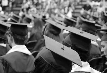 منح الدراسة بجامعة الدراسات الدبلوماسية بسلك الإجازة والماستر - جمهورية أذربيجان 2020/2019