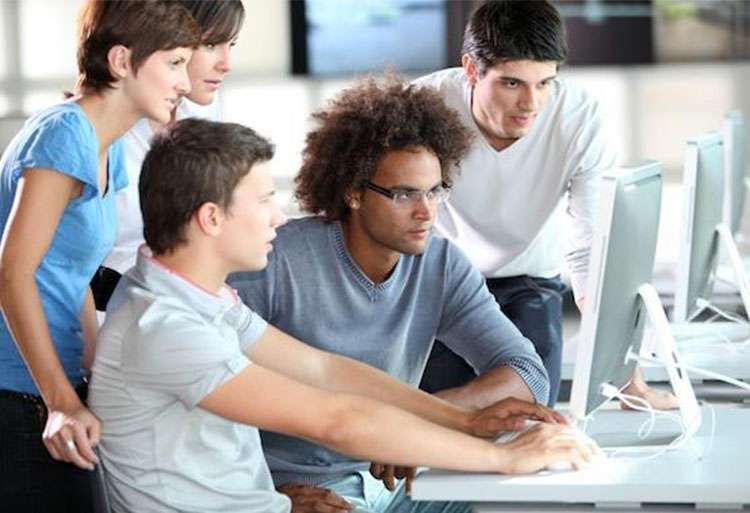 Appel à participation au projet d'association 9rayti